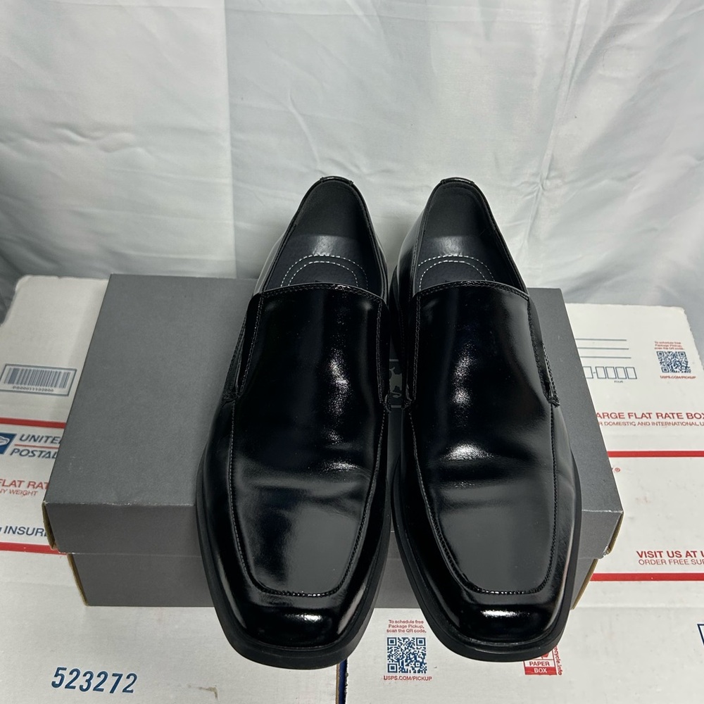 Stacy Adams Cassidy Slip-Ons - Picture 2 of 8